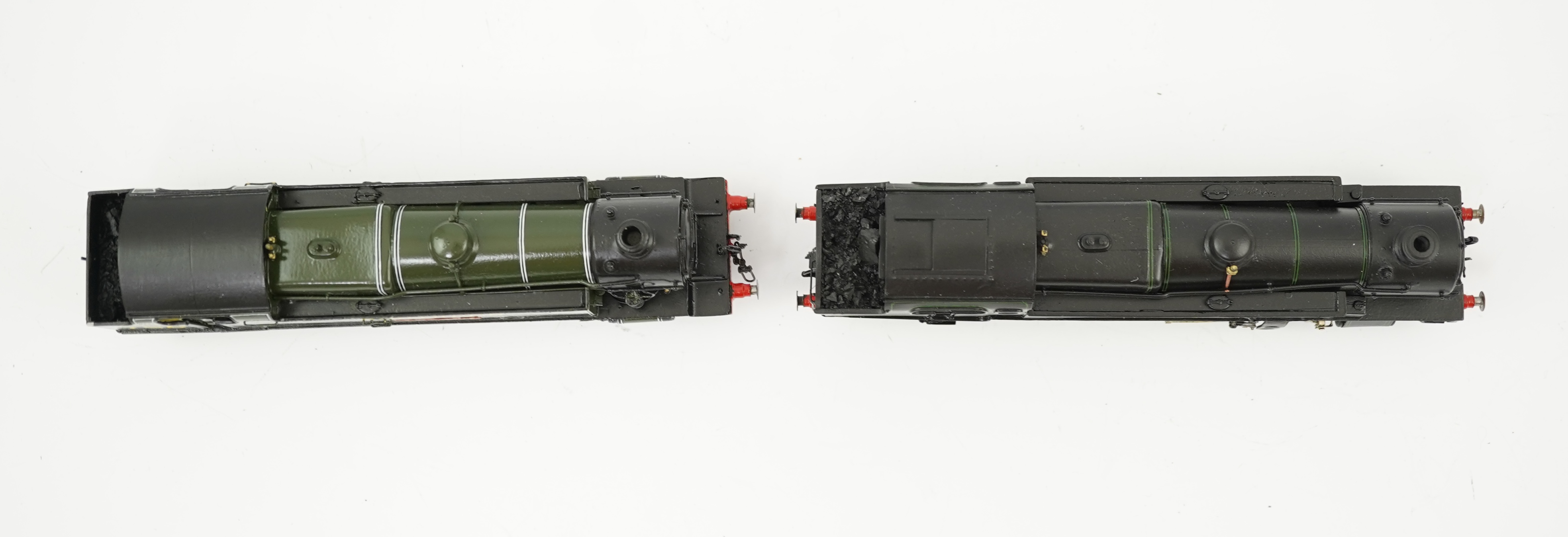 Two 00 gauge brass and white metal kit built Southern Railway Maunsell tank locomotives; a River class 2-6-4T, River Avon 790, together with a W class 2-6-4T, 1911, constructed, painted and lined to a high standard, both